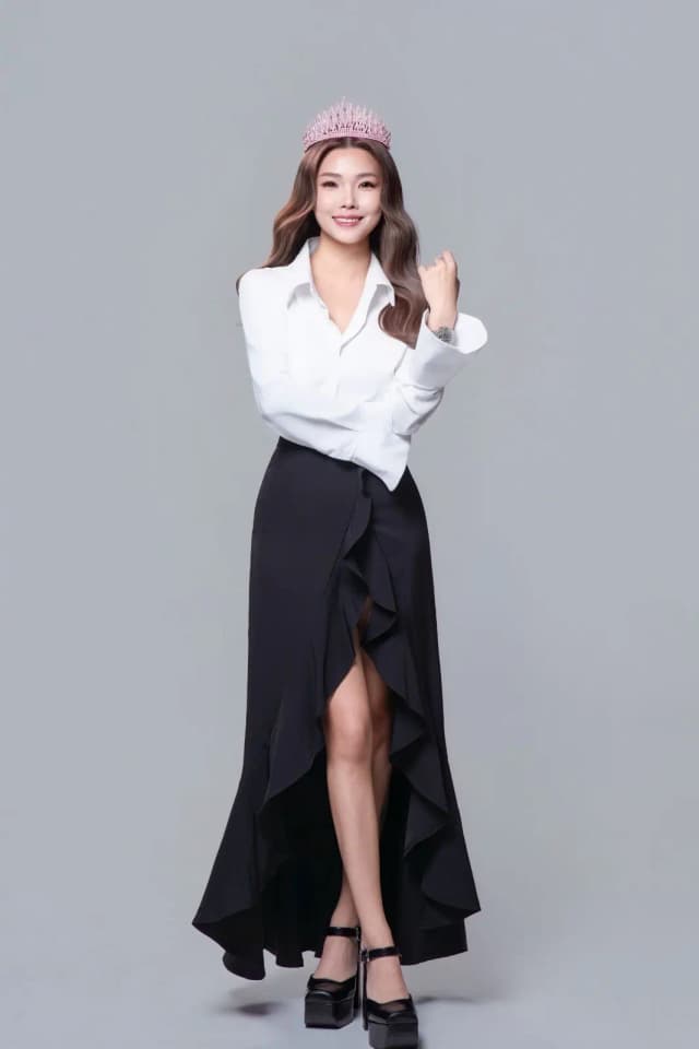 VISKY FOONG