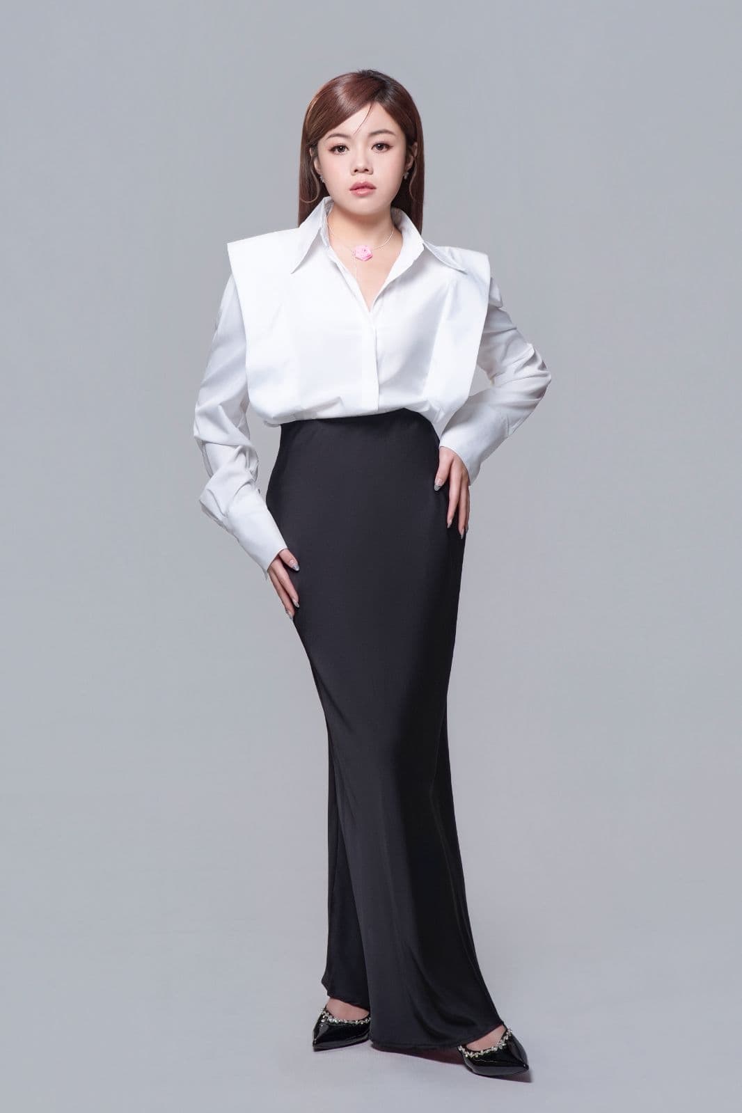 SHERMIN TAN