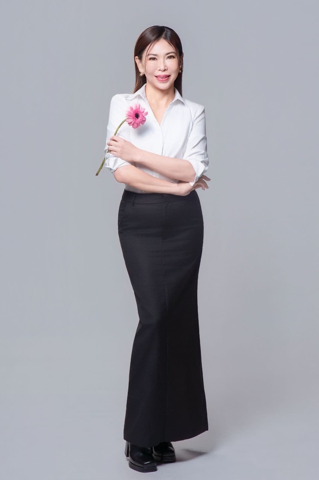 LEE TIENG